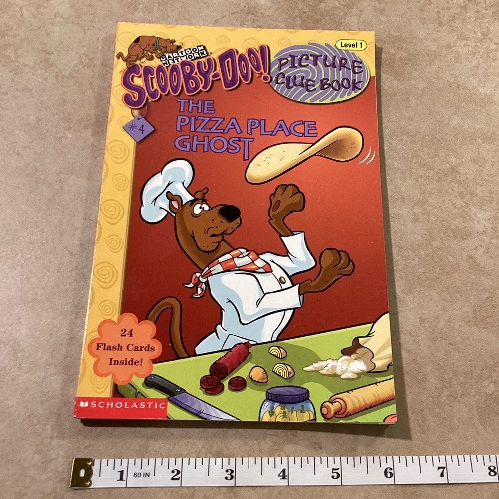 Three Book Bundle with Scholastic Scooby Doo - Picture 10 of 11